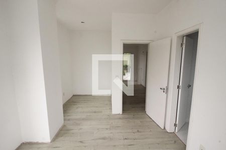 Casa de condomínio à venda com 250m², 3 quartos e 2 vagasSuíte 3