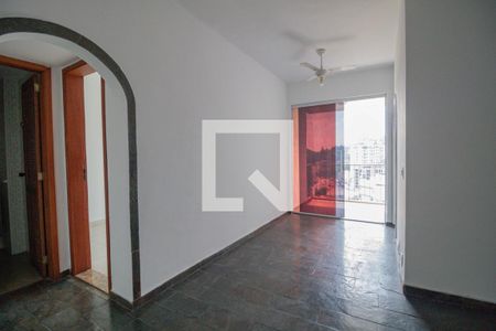 Sala de apartamento para alugar com 2 quartos, 50m² em Tanque, Rio de Janeiro