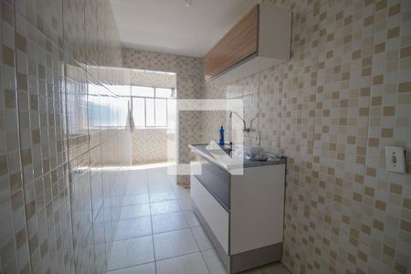 Cozinha  de apartamento para alugar com 2 quartos, 50m² em Tanque, Rio de Janeiro