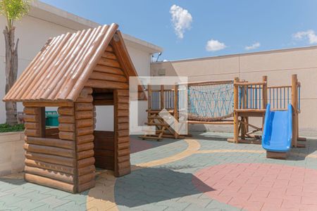 Apartamento à venda com 64m², 2 quartos e 1 vaga Apartamento à venda com 64m², 2 quartos e 1 vagaÁrea comum - Playground