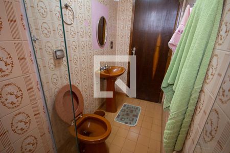 Casa para alugar com 150m², 3 quartos e 1 vaga Casa para alugar com 150m², 3 quartos e 1 vagaBanheiro Social 2