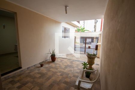 Casa para alugar com 150m², 3 quartos e 1 vaga Casa para alugar com 150m², 3 quartos e 1 vagaGaragem
