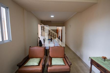 Casa para alugar com 150m², 3 quartos e 1 vaga Casa para alugar com 150m², 3 quartos e 1 vagaSala