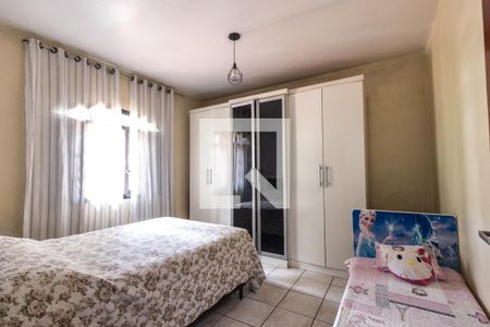 Quarto 2 de casa para alugar com 2 quartos, 94m² em Vila Esperança, São Paulo