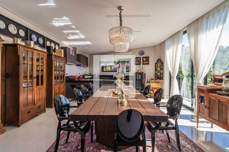 Sala de casa de condomínio à venda com 3 quartos, 458m² em Parque Sinai, Santana de Parnaíba