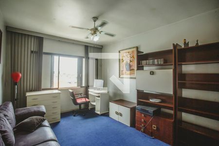 Casa à venda com 220m², 4 quartos e 2 vagasQuarto 2