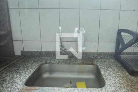 Casa à venda com 220m², 4 quartos e 2 vagasCozinha - Torneira