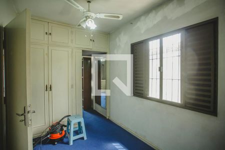 Casa à venda com 220m², 4 quartos e 2 vagasQuarto 3