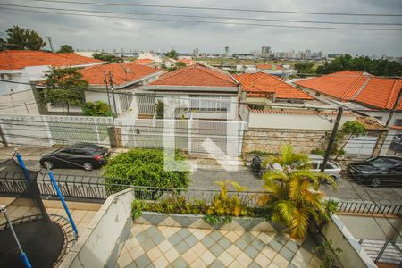 Casa à venda com 220m², 4 quartos e 2 vagasVista