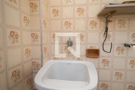 Apartamento à venda com 65m², 2 quartos e 1 vagaÁrea de Serviço