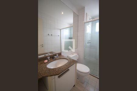 Apartamento à venda com 62m², 2 quartos e 2 vagas Apartamento à venda com 62m², 2 quartos e 2 vagasBanheiro