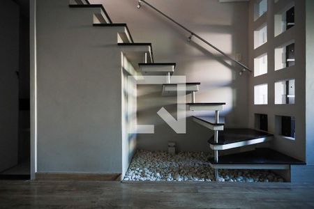 Casa de condomínio para alugar com 75m², 2 quartos e 2 vagas Casa de condomínio para alugar com 75m², 2 quartos e 2 vagasSala- detalhes