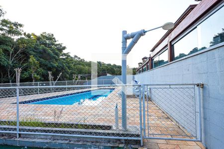 Casa de condomínio para alugar com 75m², 2 quartos e 2 vagas Casa de condomínio para alugar com 75m², 2 quartos e 2 vagasÁrea comum - Piscina