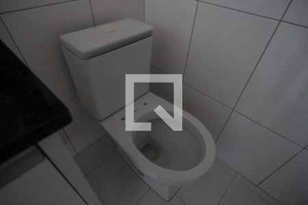 Casa de condomínio para alugar com 75m², 2 quartos e 2 vagas Casa de condomínio para alugar com 75m², 2 quartos e 2 vagasBanheiro - detalhes