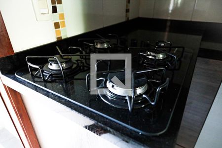 Casa de condomínio para alugar com 75m², 2 quartos e 2 vagas Casa de condomínio para alugar com 75m², 2 quartos e 2 vagasCozinha - Cooktop