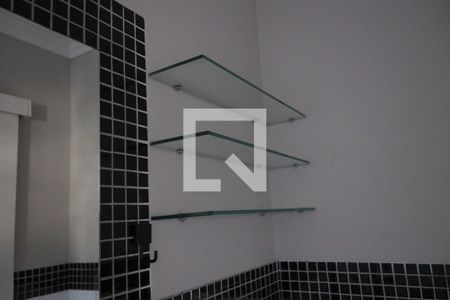 Casa de condomínio para alugar com 75m², 2 quartos e 2 vagas Casa de condomínio para alugar com 75m², 2 quartos e 2 vagasBanheiro - detalhes