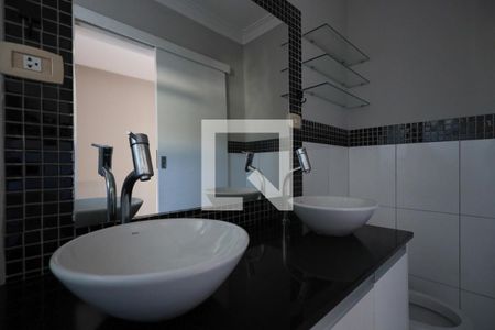 Casa de condomínio para alugar com 75m², 2 quartos e 2 vagas Casa de condomínio para alugar com 75m², 2 quartos e 2 vagasBanheiro - detalhes