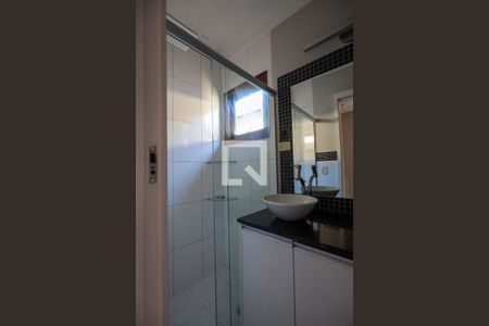 Casa de condomínio para alugar com 75m², 2 quartos e 2 vagas Casa de condomínio para alugar com 75m², 2 quartos e 2 vagasBanheiro