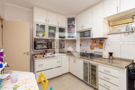 Apartamento à venda com 120m², 3 quartos e 2 vagasCozinha