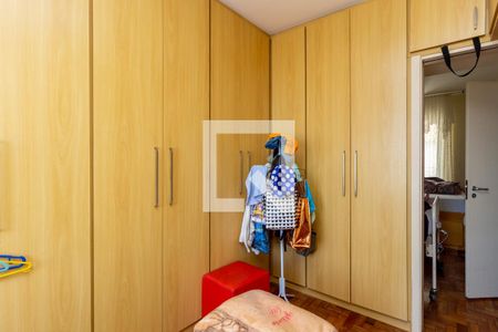 Apartamento à venda com 120m², 3 quartos e 2 vagasQuarto 2