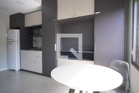 Sala - Quarto de kitnet/studio para alugar com 1 quarto, 25m² em Farroupilha, Porto Alegre