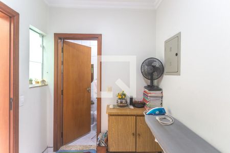 Casa à venda com 219m², 3 quartos e 4 vagas Casa à venda com 219m², 3 quartos e 4 vagasQuarto de serviço