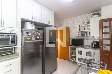 Casa à venda com 219m², 3 quartos e 4 vagas Casa à venda com 219m², 3 quartos e 4 vagasCozinha