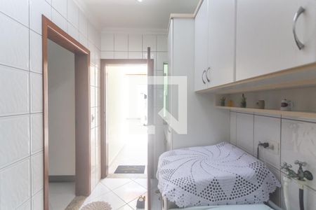 Casa à venda com 219m², 3 quartos e 4 vagas Casa à venda com 219m², 3 quartos e 4 vagasÁrea de serviço