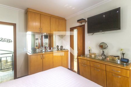 Casa à venda com 219m², 3 quartos e 4 vagas Casa à venda com 219m², 3 quartos e 4 vagasSuíte 3