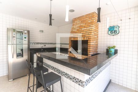 Casa à venda com 219m², 3 quartos e 4 vagas Casa à venda com 219m², 3 quartos e 4 vagasQuintal