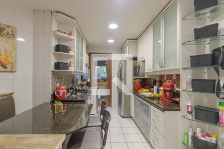Apartamento à venda com 186m², 3 quartos e 2 vagasCozinha
