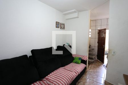 Sala de casa à venda com 2 quartos, 100m² em Cangaiba, São Paulo