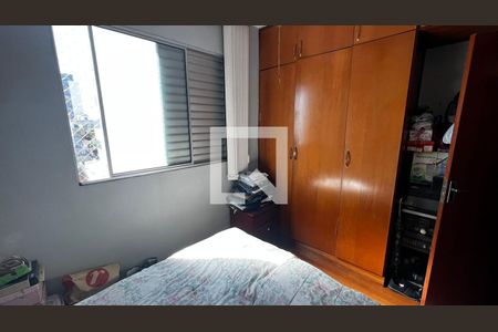 Quarto 1 de apartamento à venda com 3 quartos, 70m² em Sagrada Família, Belo Horizonte