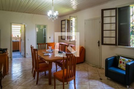 Sala de casa à venda com 3 quartos, 25000m² em Vila Nova, Porto Alegre