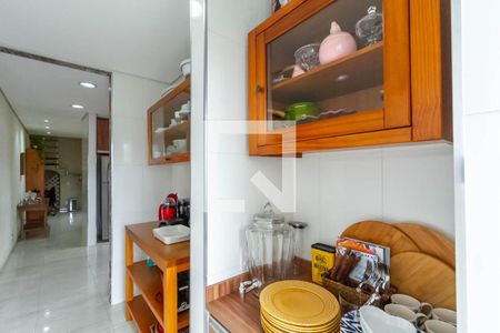 Casa para alugar com 150m², 3 quartos e 2 vagas Casa para alugar com 150m², 3 quartos e 2 vagasDespensa