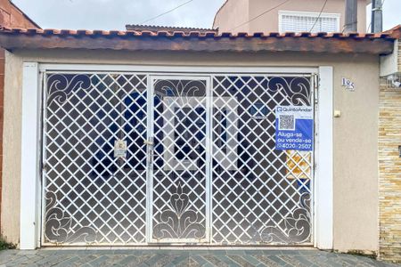 Casa para alugar com 150m², 3 quartos e 2 vagas Casa para alugar com 150m², 3 quartos e 2 vagasFachada