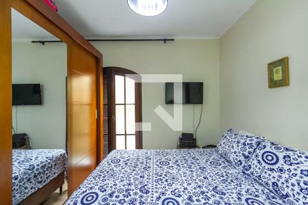 Casa para alugar com 150m², 3 quartos e 2 vagas Casa para alugar com 150m², 3 quartos e 2 vagasSuíte