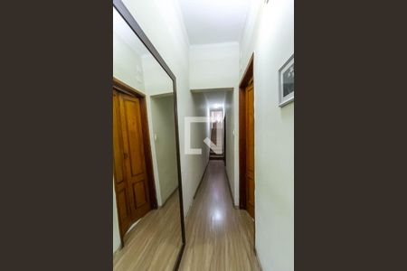 Casa para alugar com 150m², 3 quartos e 2 vagas Casa para alugar com 150m², 3 quartos e 2 vagasCorredor dos Quartos