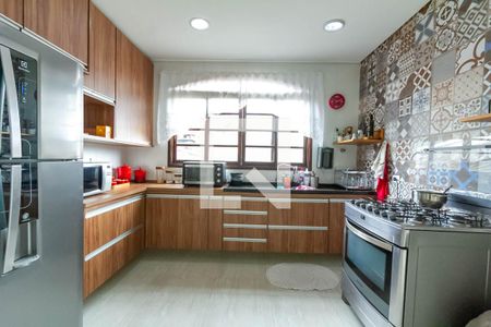 Casa para alugar com 150m², 3 quartos e 2 vagas Casa para alugar com 150m², 3 quartos e 2 vagasCozinha