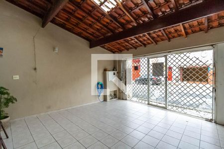 Casa para alugar com 150m², 3 quartos e 2 vagas Casa para alugar com 150m², 3 quartos e 2 vagasGaragem