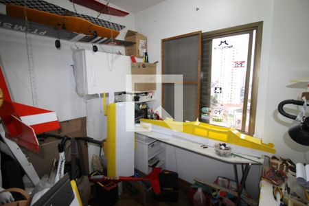 Quarto 1 de apartamento à venda com 3 quartos, 81m² em Vila Bertioga, São Paulo