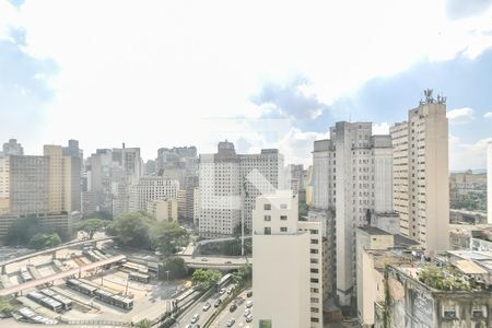 Vista da cozinha de kitnet/studio para alugar com 1 quarto, 42m² em Sé, São Paulo