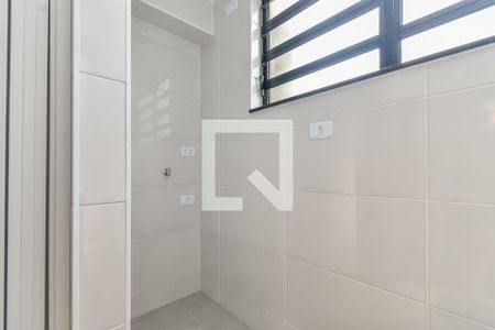 Banheiro de kitnet/studio para alugar com 1 quarto, 42m² em Sé, São Paulo
