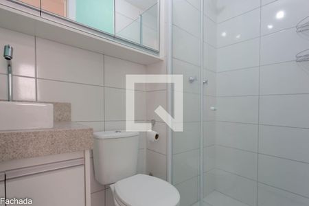 Banheiro de apartamento para alugar com 2 quartos, 42m² em Jardim Santa Emília, São Paulo