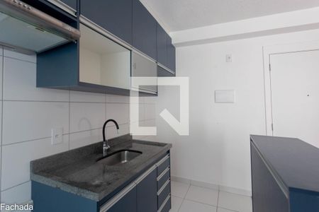 Cozinha de apartamento para alugar com 2 quartos, 42m² em Jardim Santa Emília, São Paulo