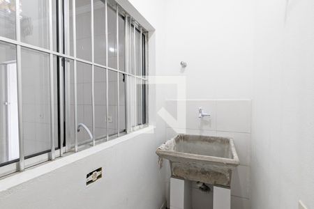 Casa para alugar com 35m², 1 quarto e sem vagaÁrea de serviço