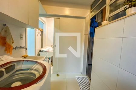 Apartamento para alugar com 297m², 3 quartos e 1 vagaÁrea de Serviço