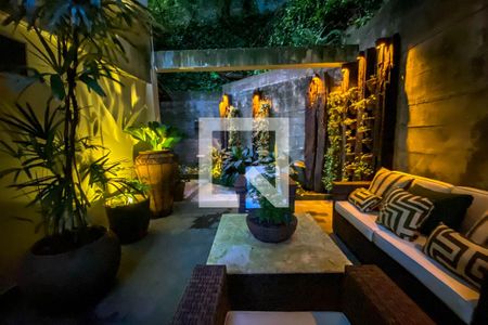 Apartamento para alugar com 297m², 3 quartos e 1 vagaÁrea externa