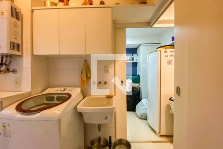 Apartamento para alugar com 297m², 3 quartos e 1 vagaÁrea de Serviço