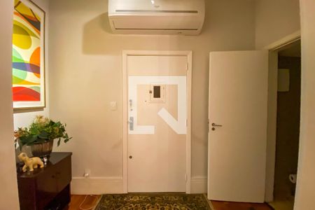 Hall de entrada de apartamento para alugar com 3 quartos, 297m² em Laranjeiras, Rio de Janeiro